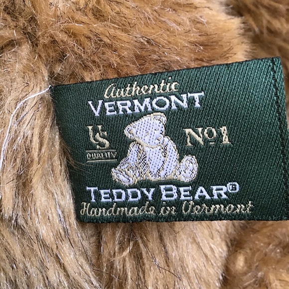 Handmade Jointed Authentic Vermont Classic Teddy Bear (16”) - Picture 5 of 5